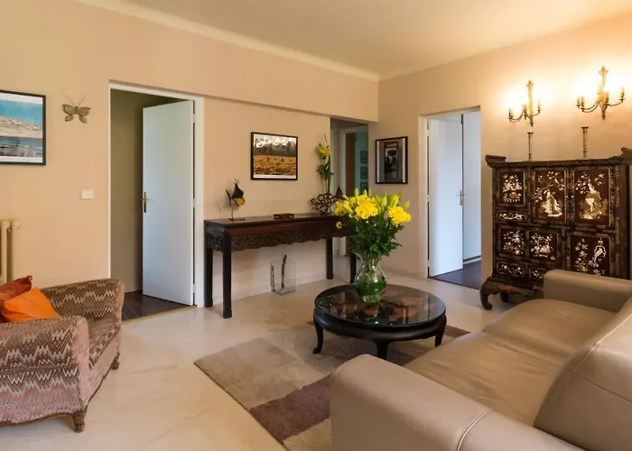 Tsavorite - Californie Villa Cannes